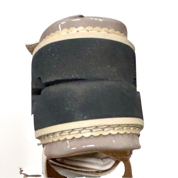 LDP Dalbir Suede Buckle Strap Sandals | Size 8.5M - Picture 4 of 10